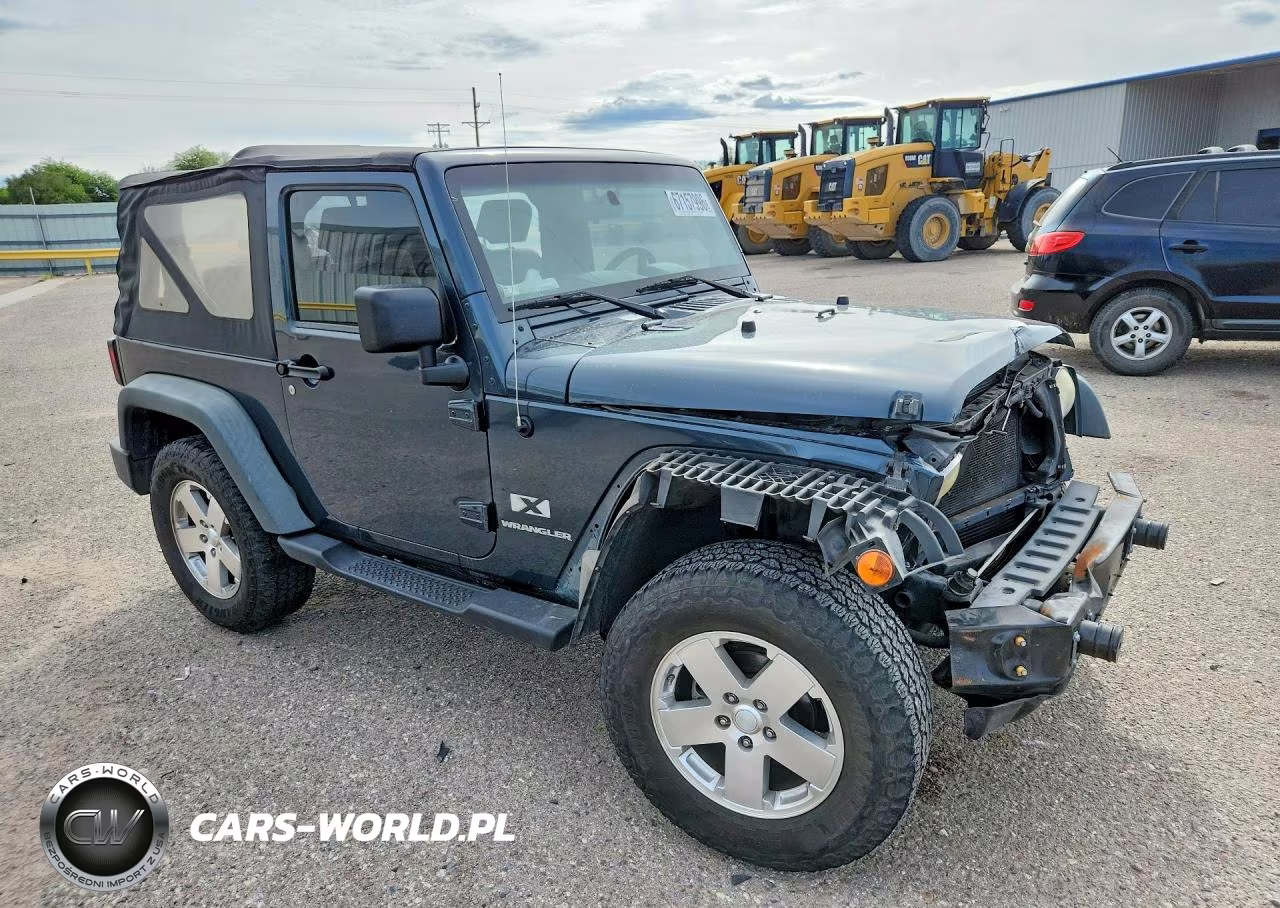 2008 Jeep Wrangler X VIN:1J4FA24108L561695 - 4