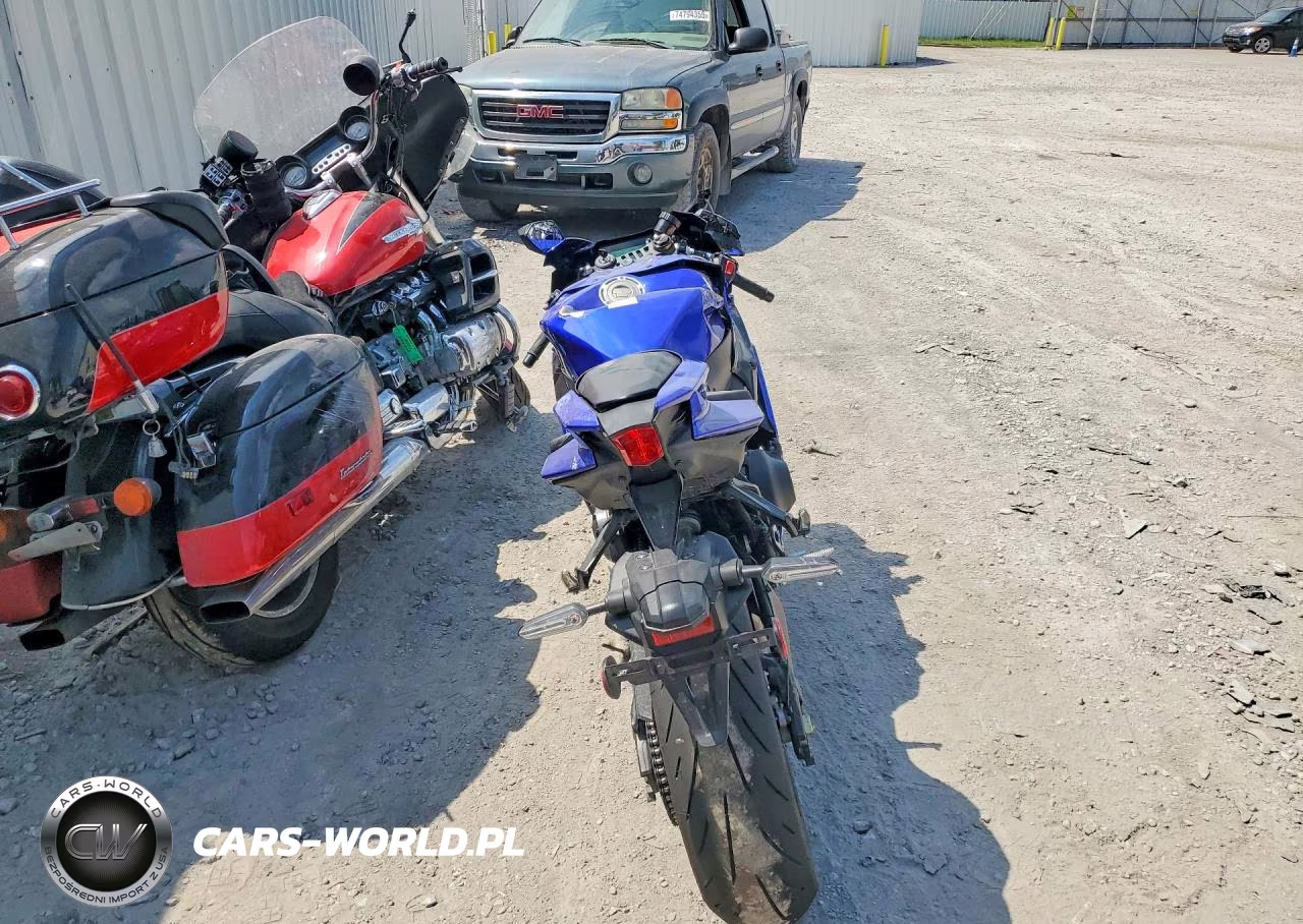 2026 Yamaha Yzf890 VIN:JYARNA3E1TA002940 - 4