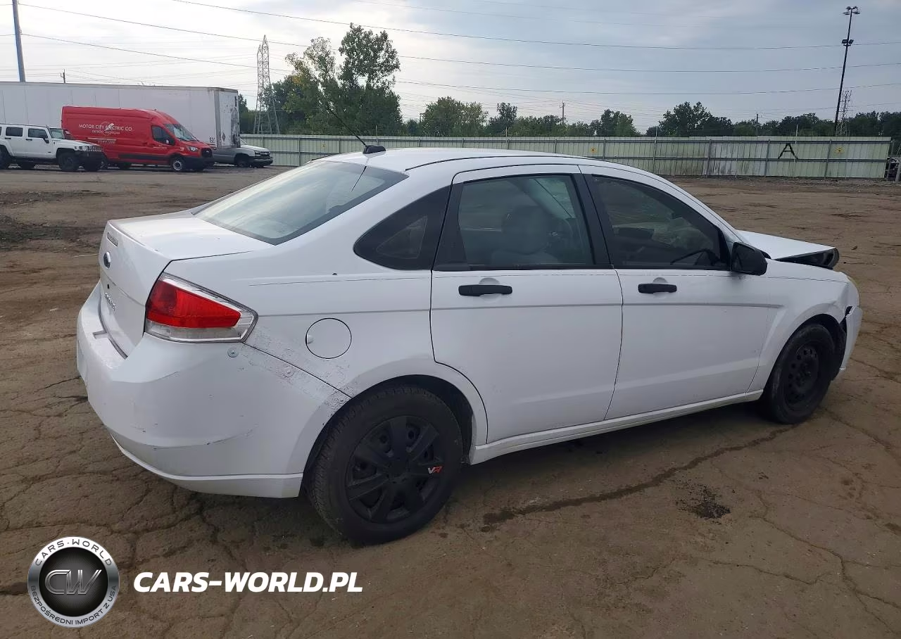 2008 Ford Focus S-Se VIN:1FAHP34N78W239873 - 3