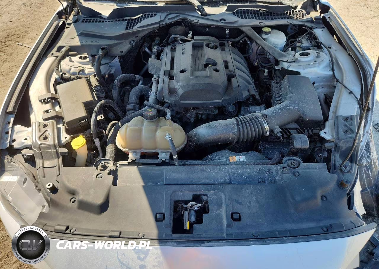 2018 Ford Mustang VIN:1FATP8UH2J5139323 - 11