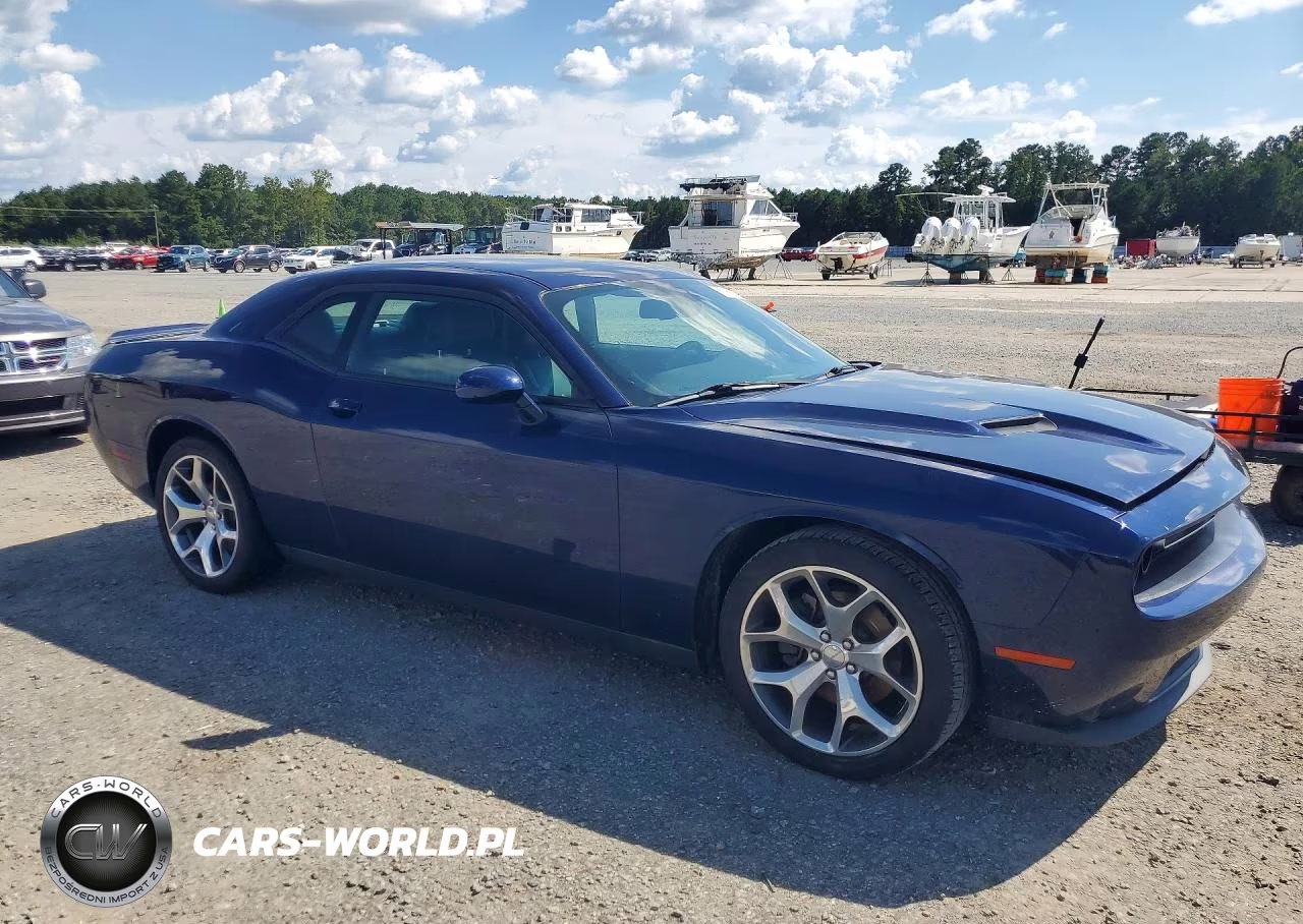 2016 Dodge Challenger Sxt VIN:2C3CDZAG7GH316684 - 4