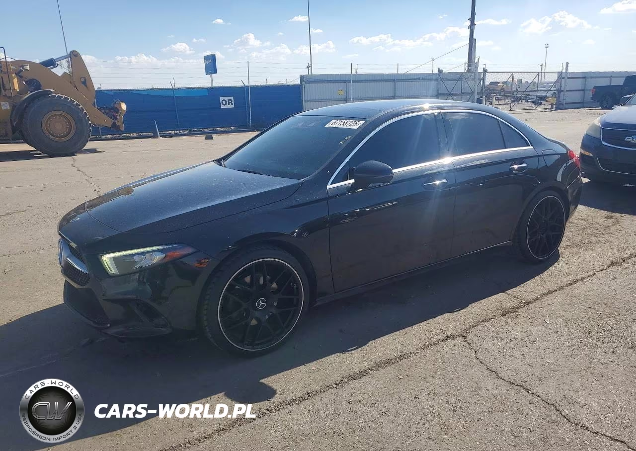 2019 Mercedes-Benz A 220 – zdjęcie 1 z 12