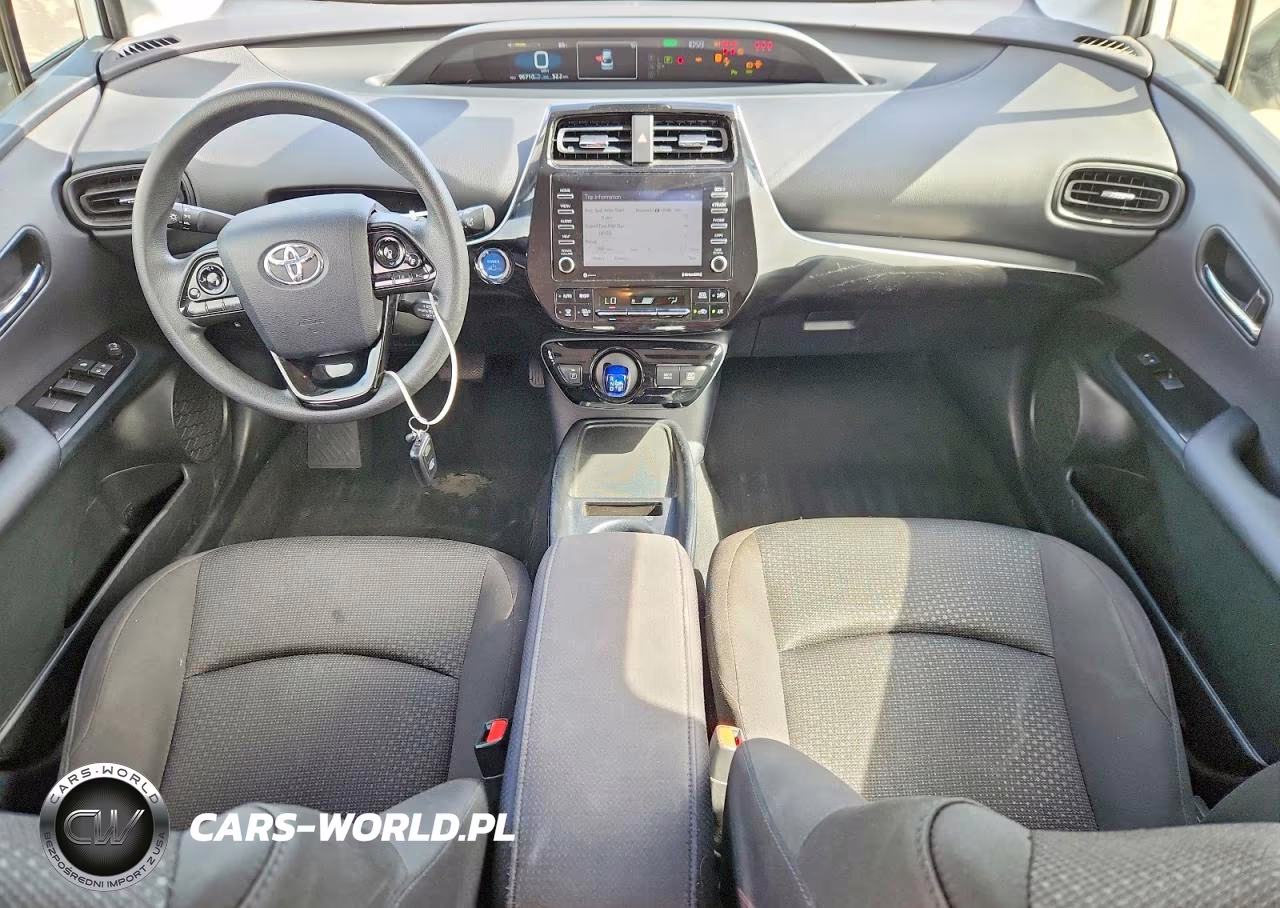2021 Toyota Prius Le VIN:JTDKAMFU0M3152386 - 8