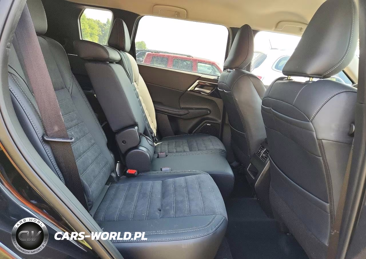 2026 Mitsubishi Outlander Se VIN:JA4J4VAB1TZ048560 - 11