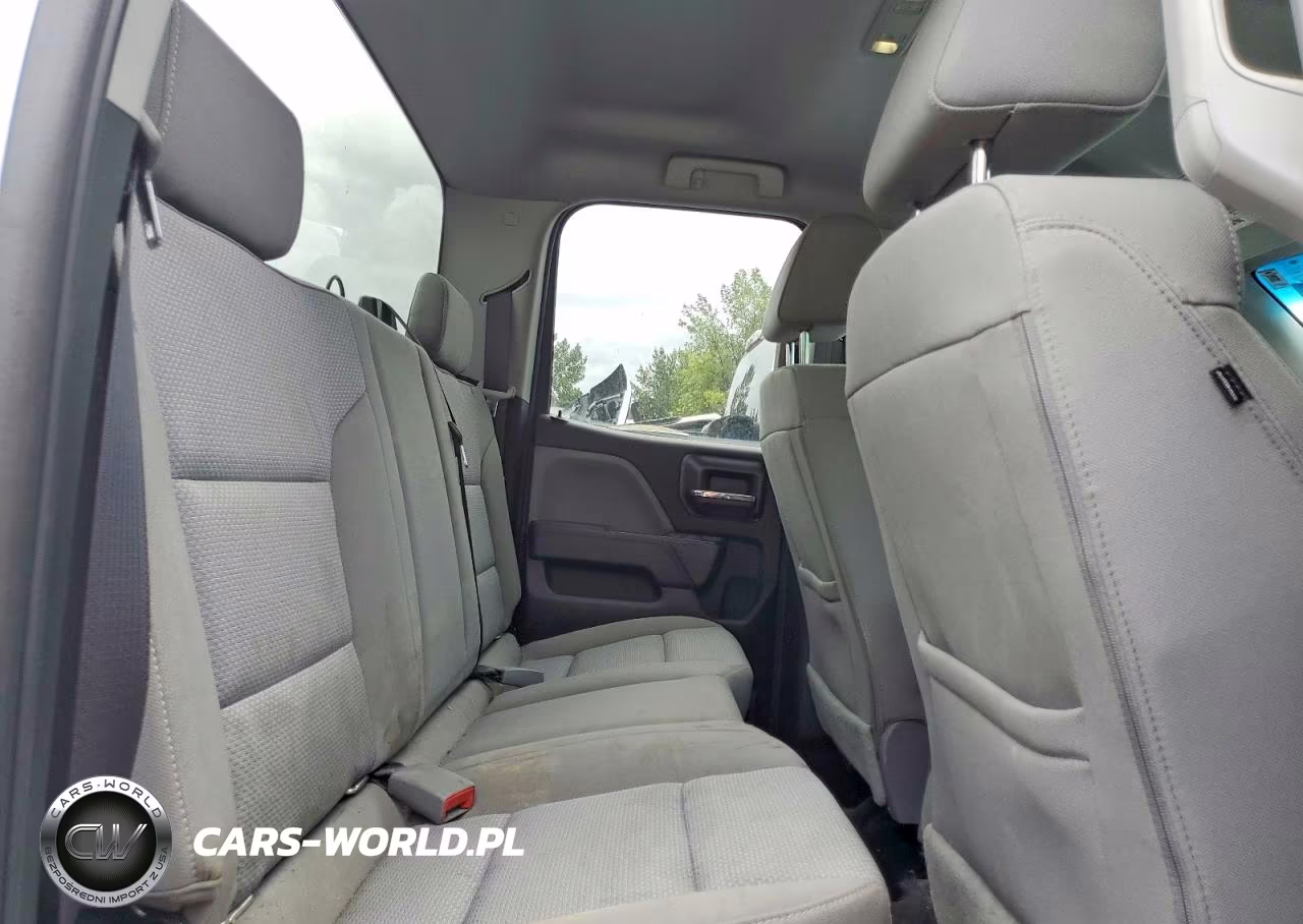 2018 Chevrolet Silverado C1500 VIN:1GCRCNEH2JZ204502 - 10