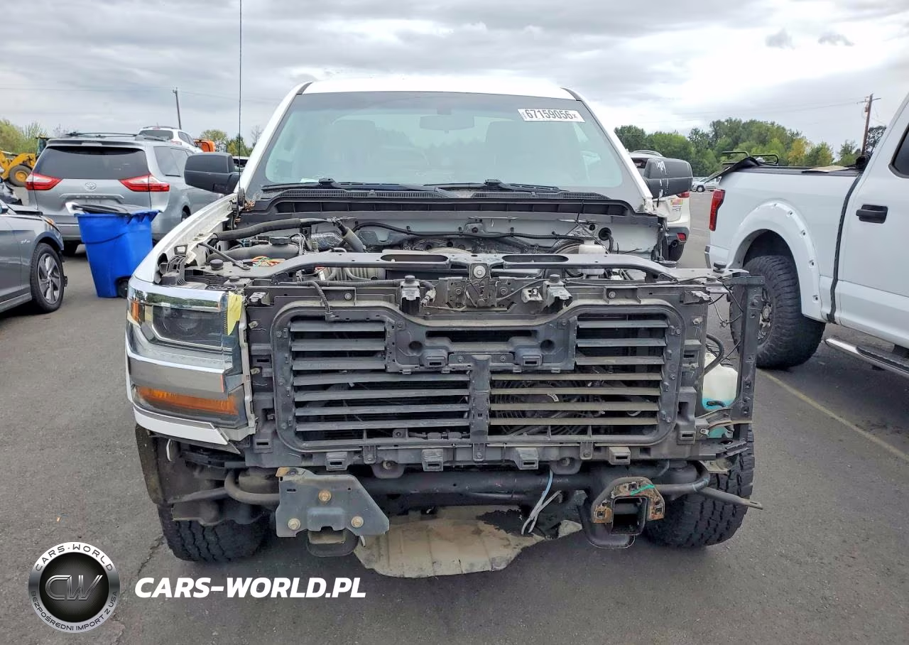 2018 Chevrolet Silverado C1500 VIN:1GCRCNEH2JZ204502 - 5