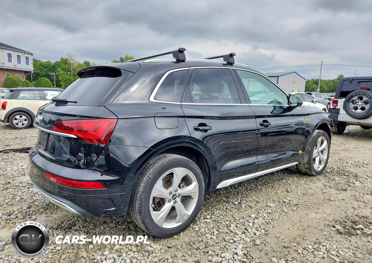 2021 Audi Q5 Premium Plus VIN:WA1BAAFY8M2135613 - 3
