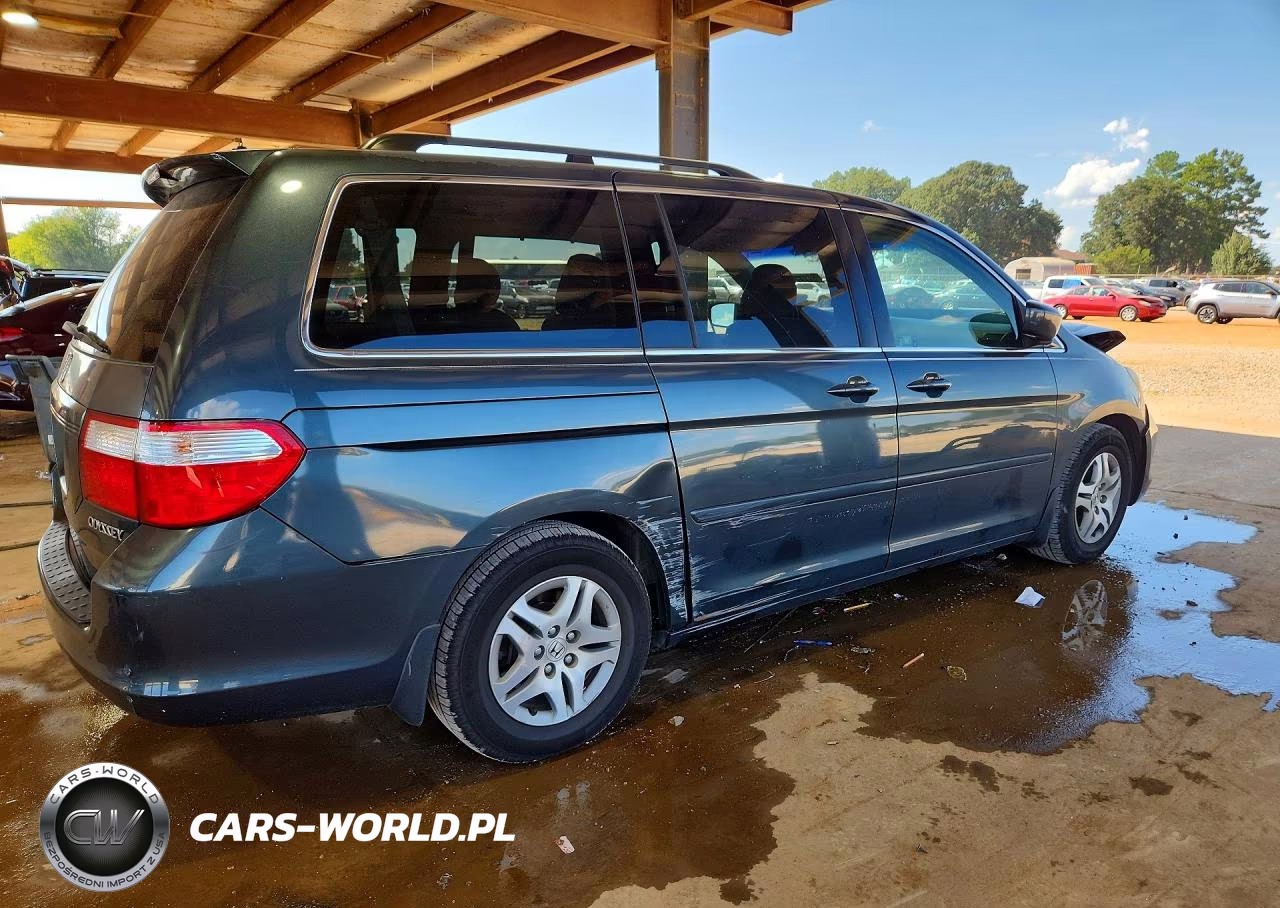 2005 Honda Odyssey Exl VIN:5FNRL38715B132680 - 3
