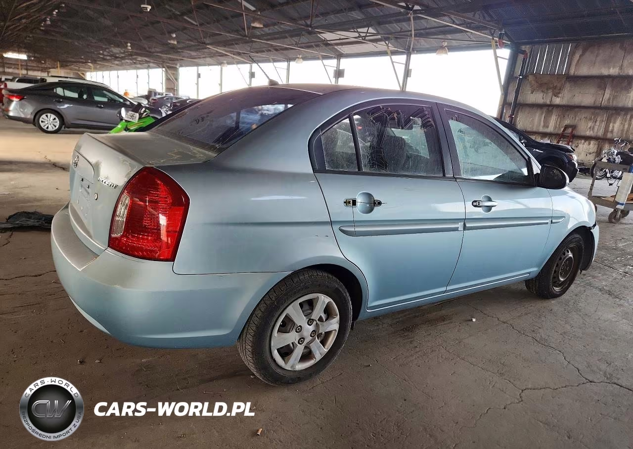 2006 Hyundai Accent Gls VIN:KMHCN46C26U055473 - 3