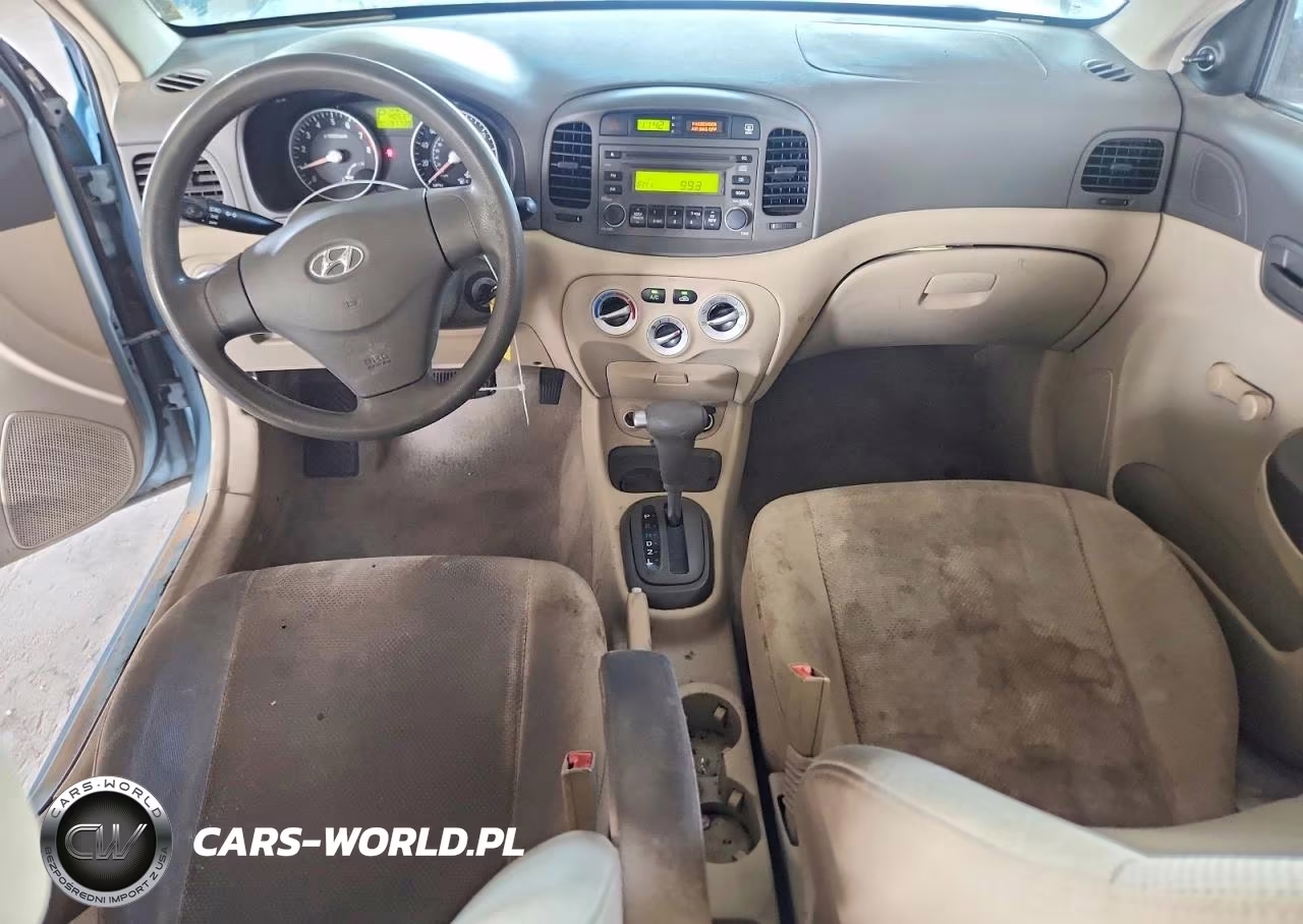 2006 Hyundai Accent Gls VIN:KMHCN46C26U055473 - 8
