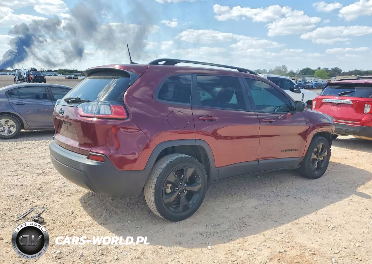 2021 Jeep Cherokee Latitude Plus VIN:1C4PJLLB7MD155279 - 3