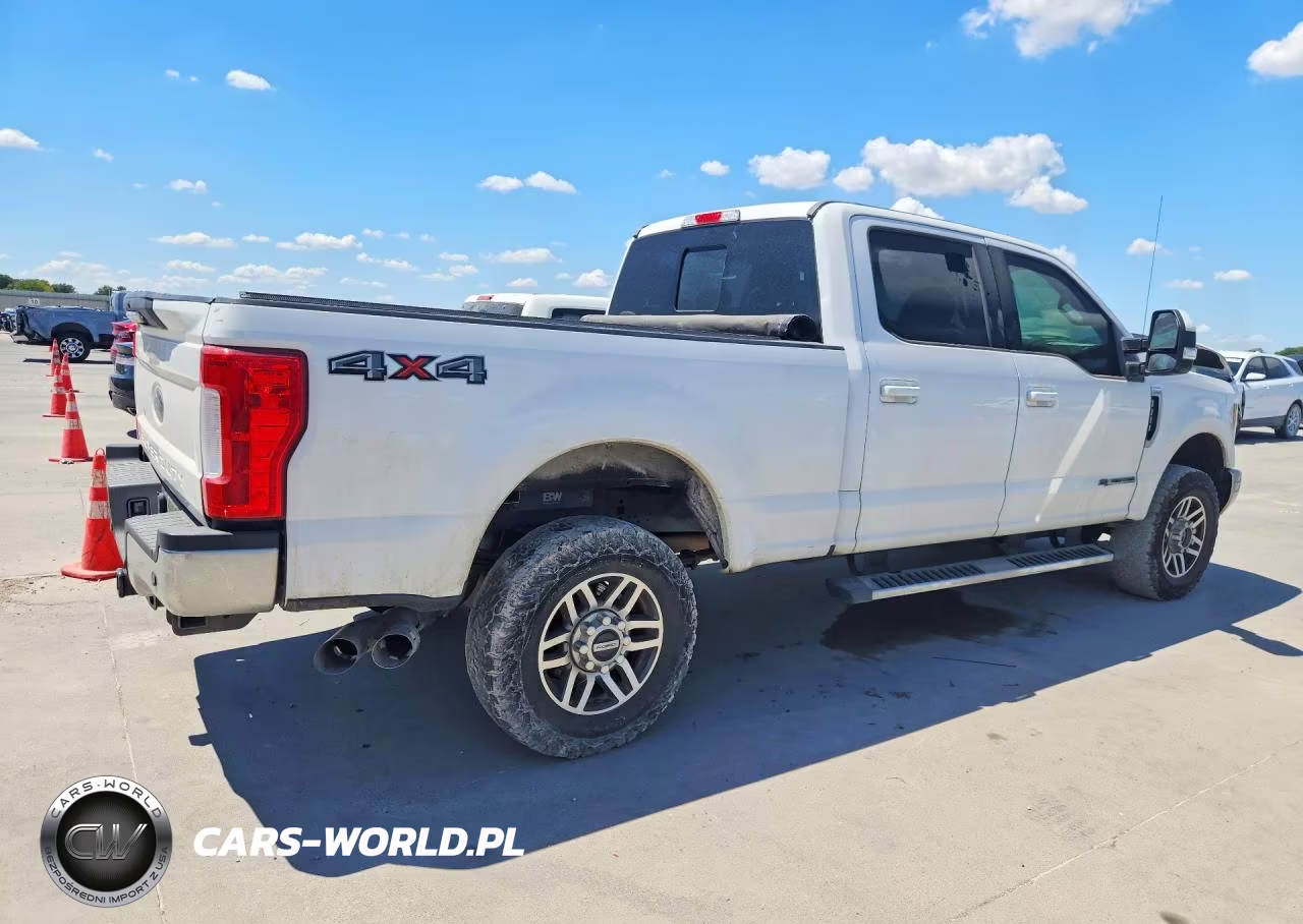 2019 Ford F250 Super Duty VIN:1FT7W2BT6KEF89447 - 3
