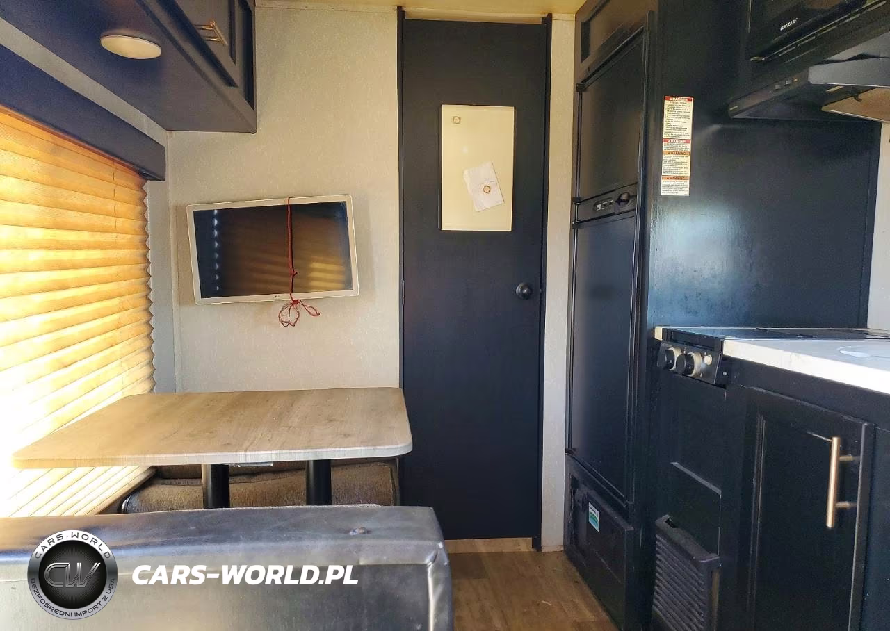2021 Cherokee By Forest R Trailers VIN:5ZT2CKEC7MY015440 - 6