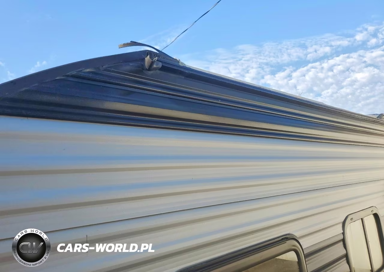 2021 Cherokee By Forest R Trailers VIN:5ZT2CKEC7MY015440 - 9