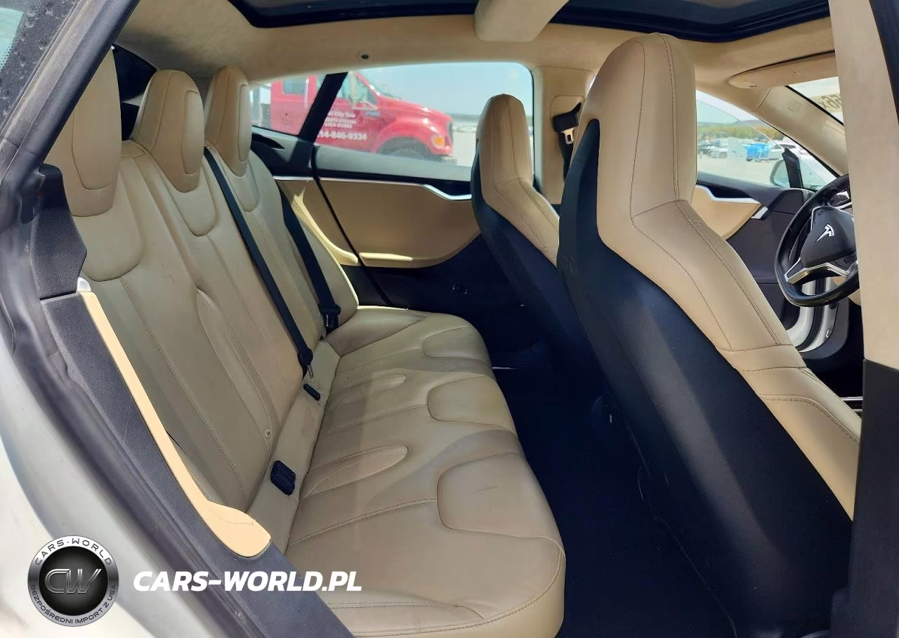 2016 Tesla Model S VIN:5YJSA1E19GF159236 - 10
