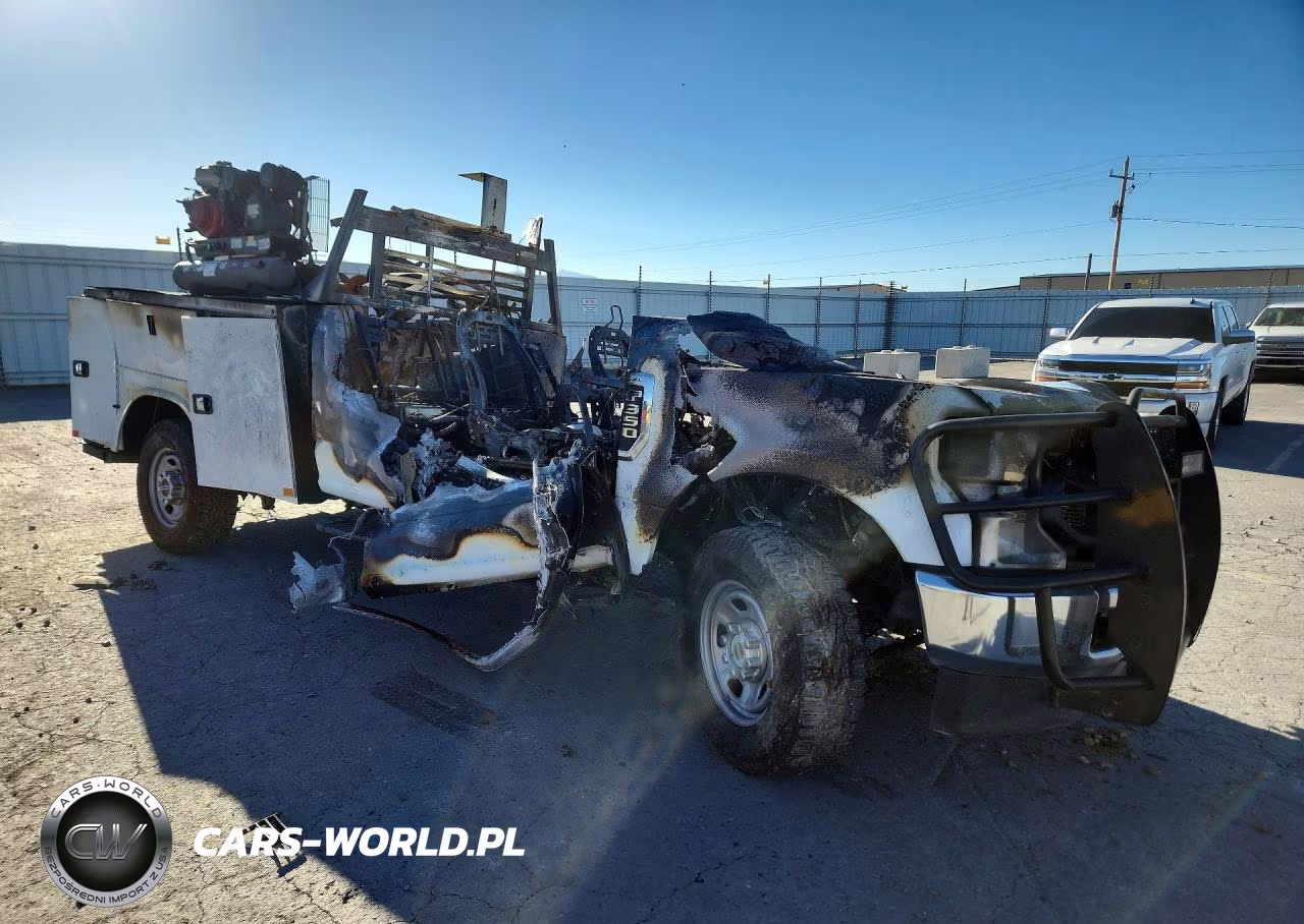 2020 Ford F350 Super Duty VIN:1FT7X3B67LEC56690 - 4