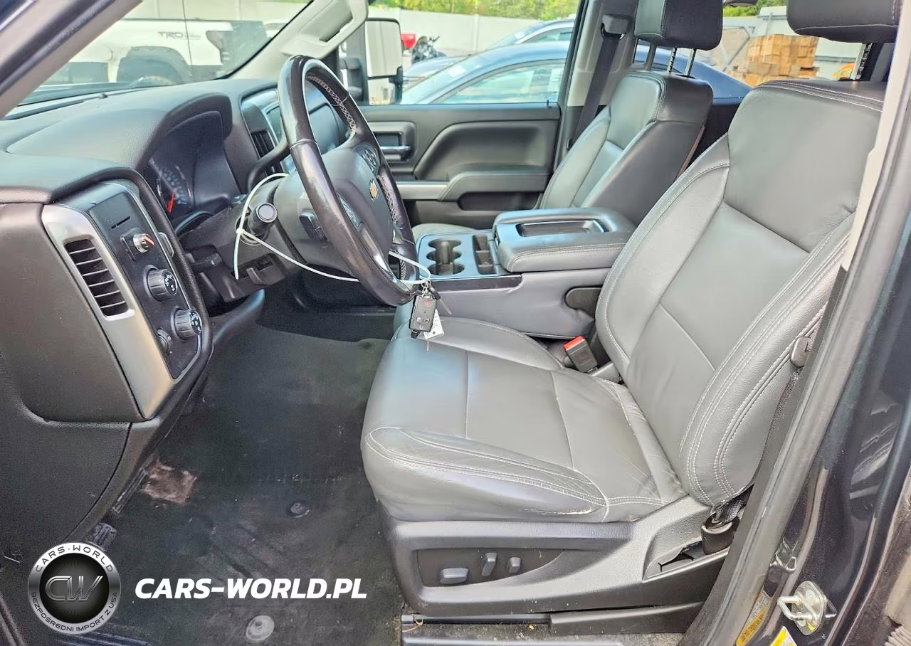 2018 Chevrolet Silverado K1500 Lt VIN:1GCUKREC0JF188343 - 7