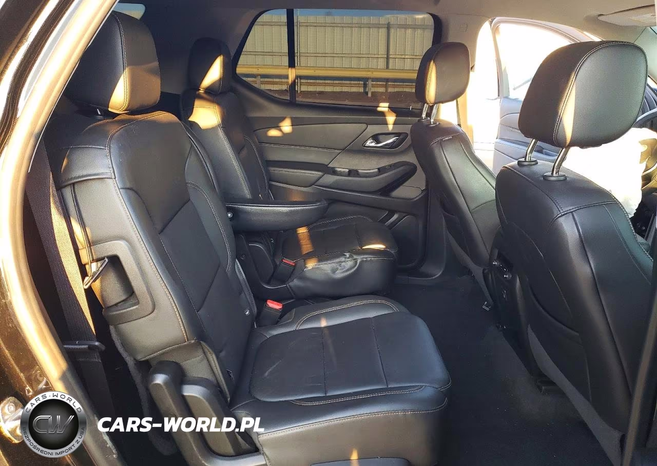 2019 Chevrolet Traverse Lt VIN:1GNERHKW0KJ216947 - 11