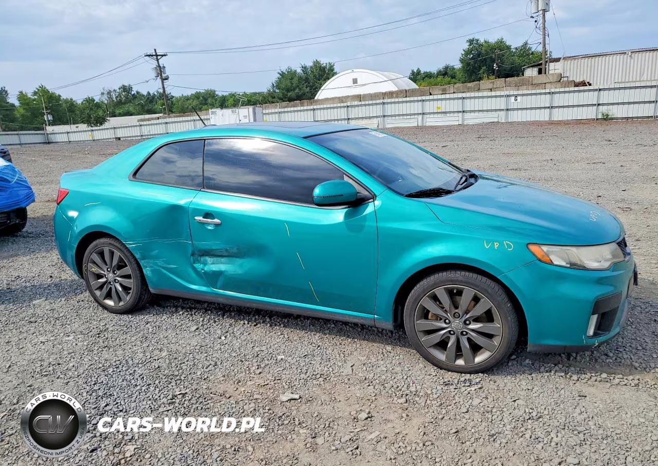 2011 Kia Forte Koup Sx VIN:KNAFW6A33B5452385 - 4