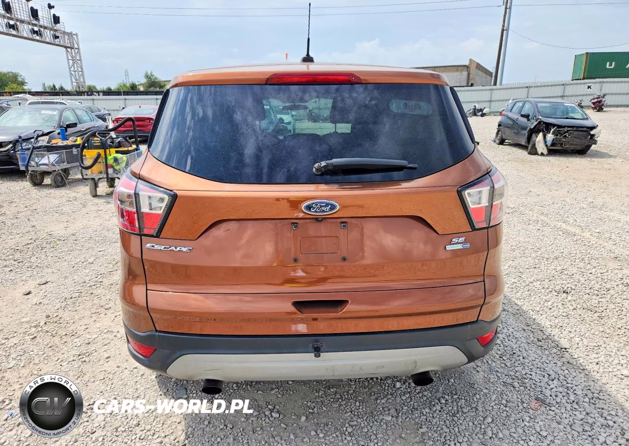 2017 Ford Escape Se VIN:1FMCU9GD7HUC28480 - 6