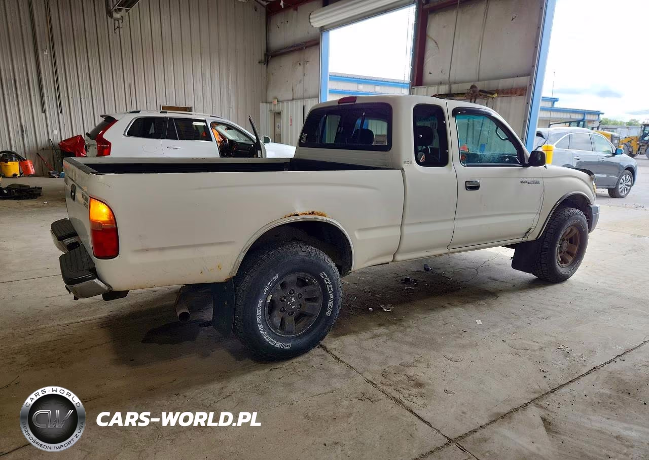 1999 Toyota Tacoma V6 VIN:4TAWN72N5XZ560210 - 3