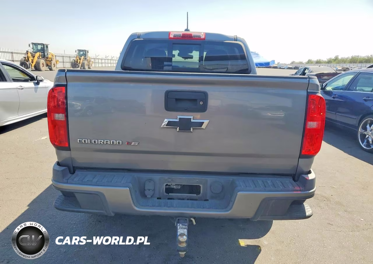 2018 Chevrolet Colorado Z71 VIN:1GCGSDEN4J1151441 - 6