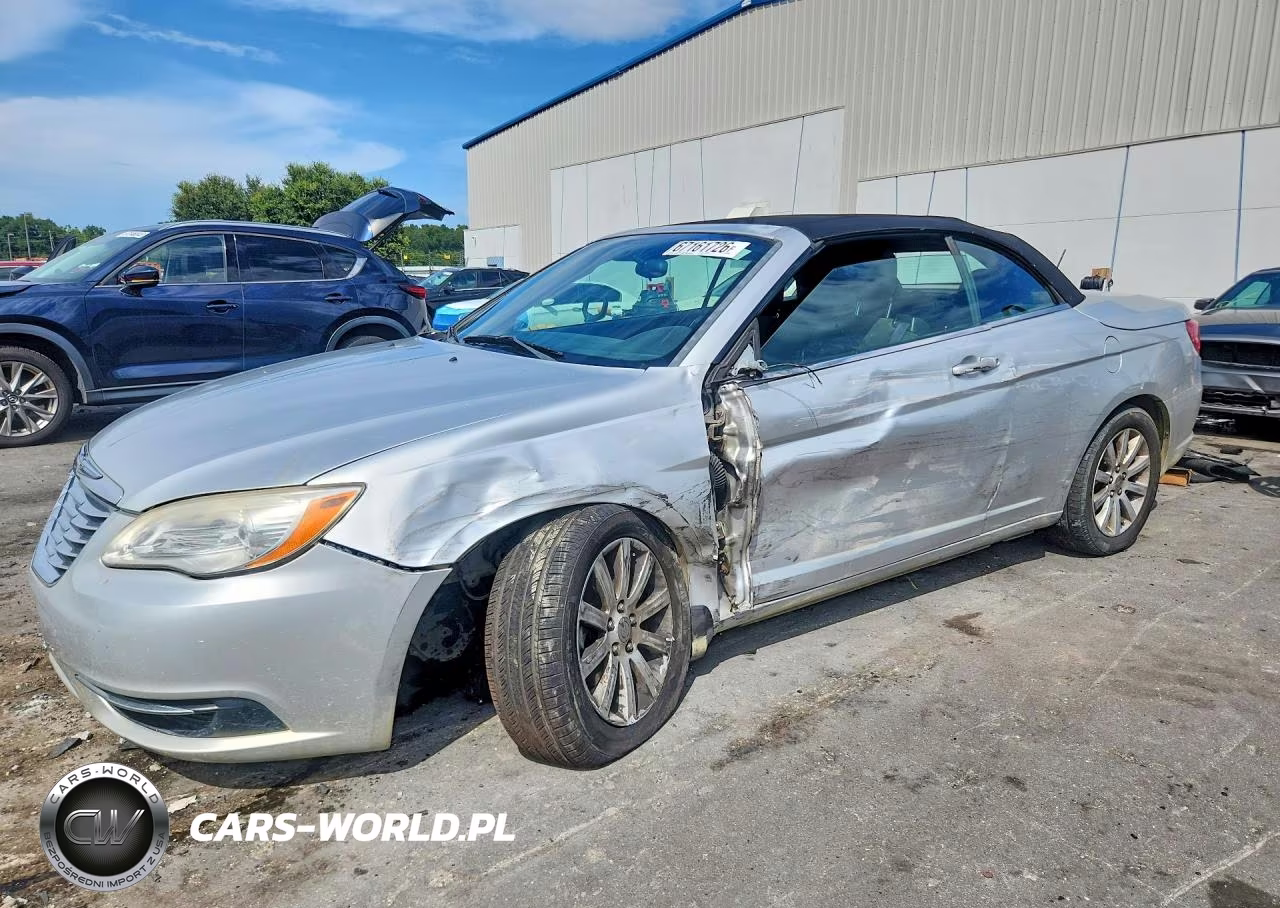 2011 Chrysler 200 Touring