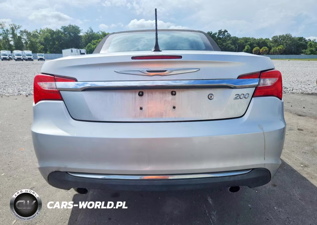 2011 Chrysler 200 Touring VIN:1C3BC2EG3BN577908 - 6