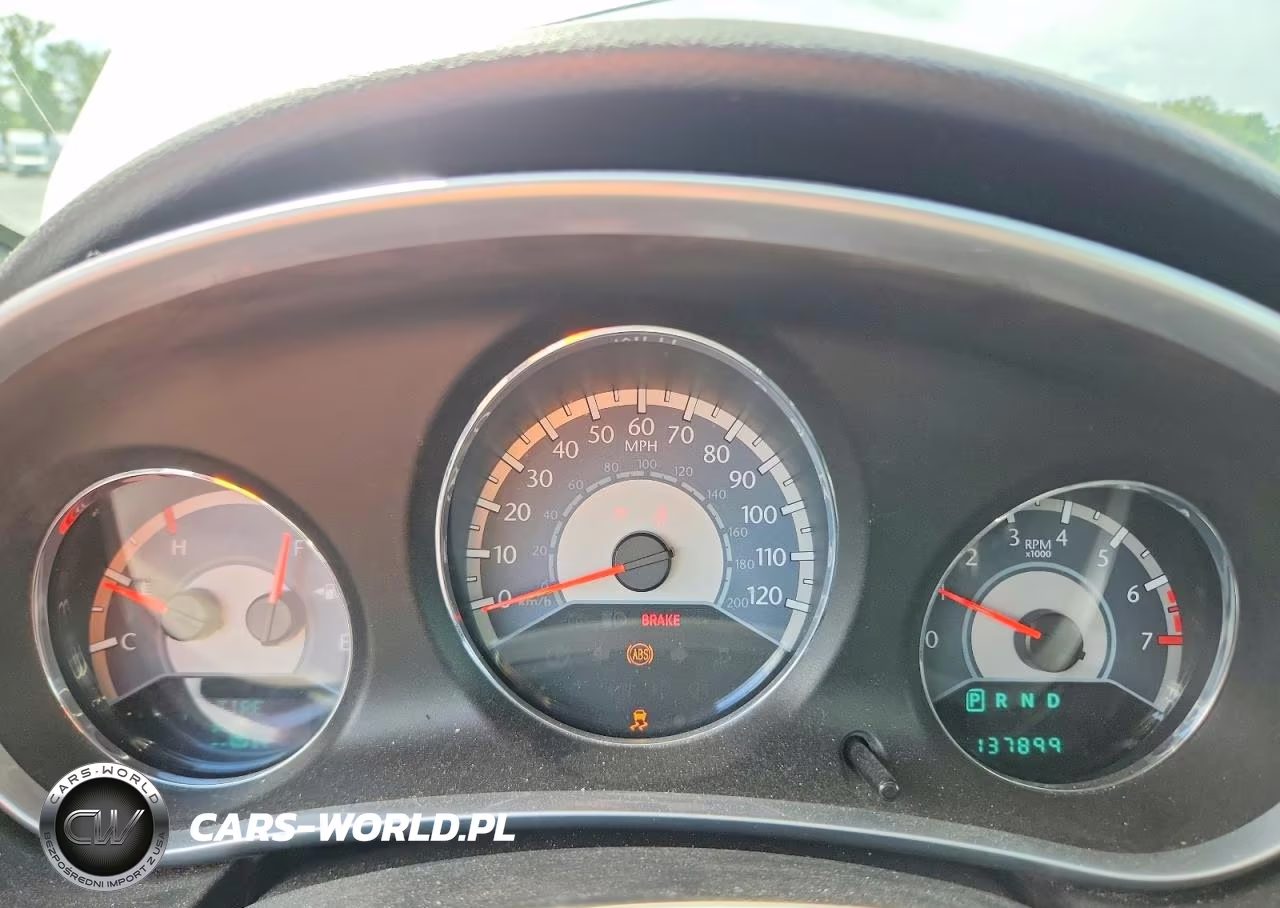 2011 Chrysler 200 Touring VIN:1C3BC2EG3BN577908 - 9