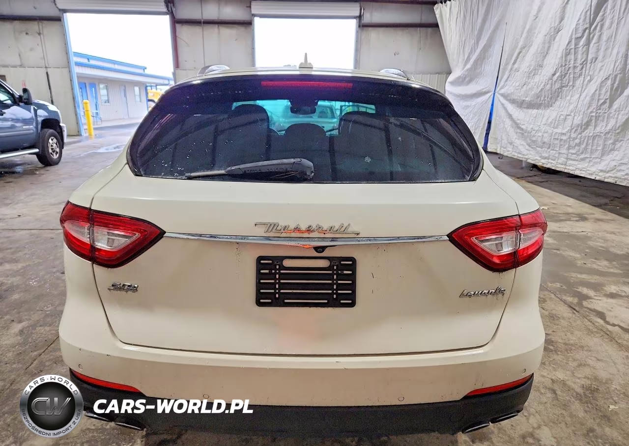 2017 Maserati Levante S VIN:ZN661YUA0HX262918 - 6
