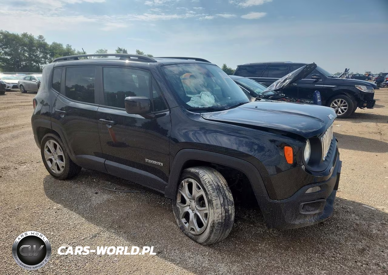 2017 Jeep Renegade Latitude 4X4 VIN:ZACCJBBBXHPF57959 - 4