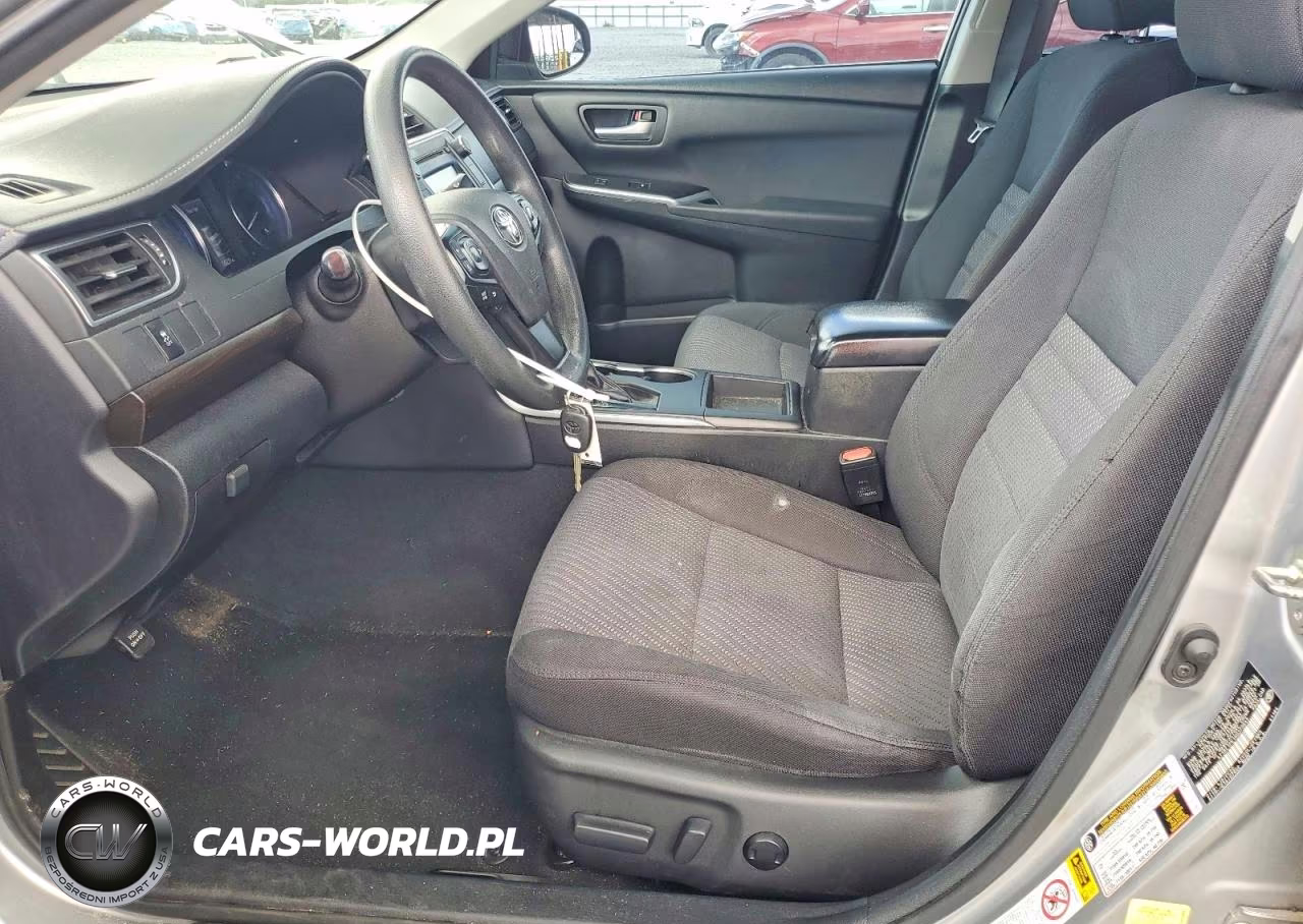 2017 Toyota Camry Le VIN:4T1BF1FK1HU379645 - 7