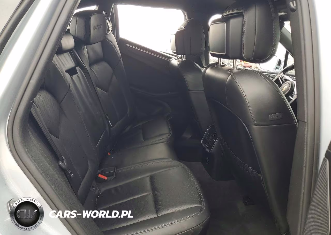 2017 Porsche Macan Gts VIN:WP1AG2A54HLB56637 - 10
