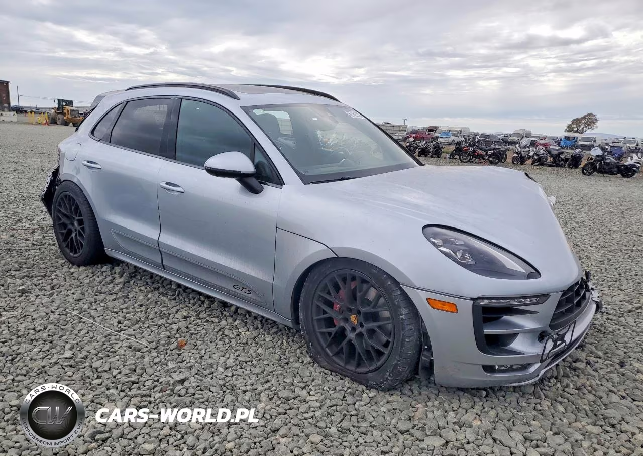 2017 Porsche Macan Gts VIN:WP1AG2A54HLB56637 - 4