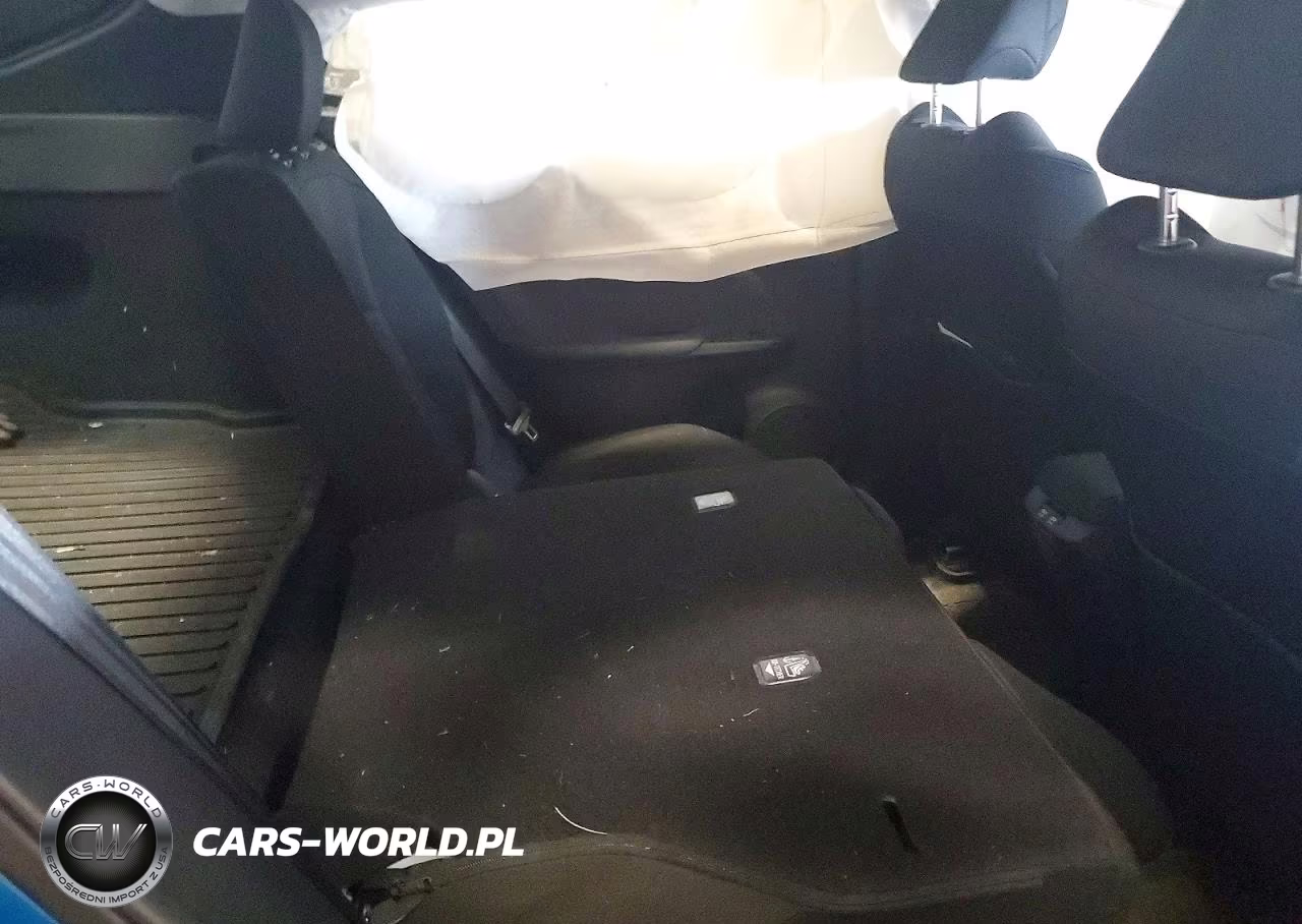2019 Toyota Prius Le VIN:JTDKARFU7K3089930 - 10