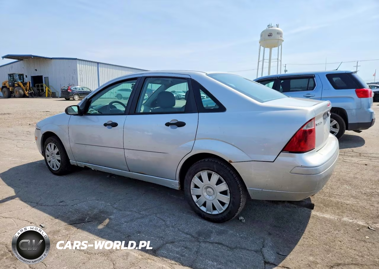2005 Ford Focus Zx4 VIN:1FAFP34N95W272098 - 2