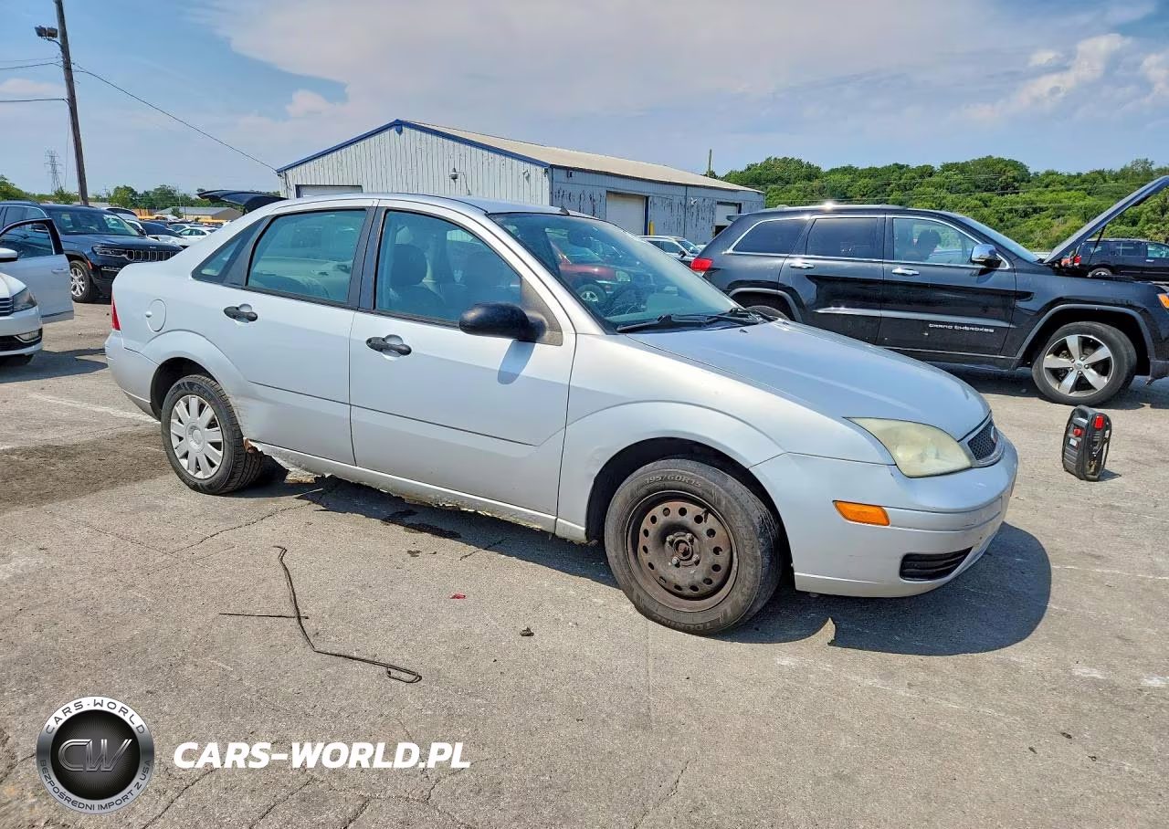 2005 Ford Focus Zx4 VIN:1FAFP34N95W272098 - 4