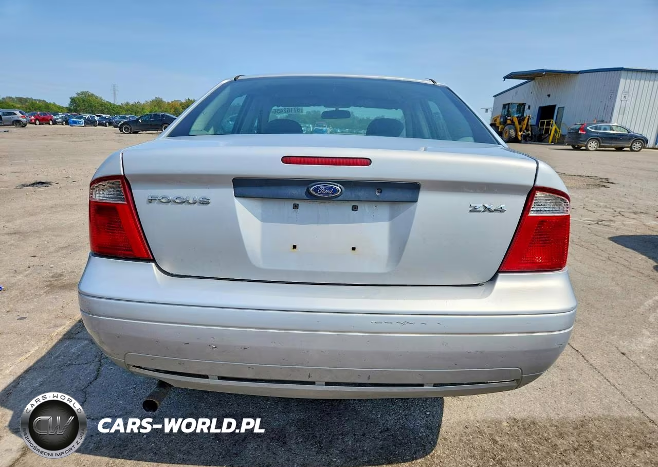 2005 Ford Focus Zx4 VIN:1FAFP34N95W272098 - 6