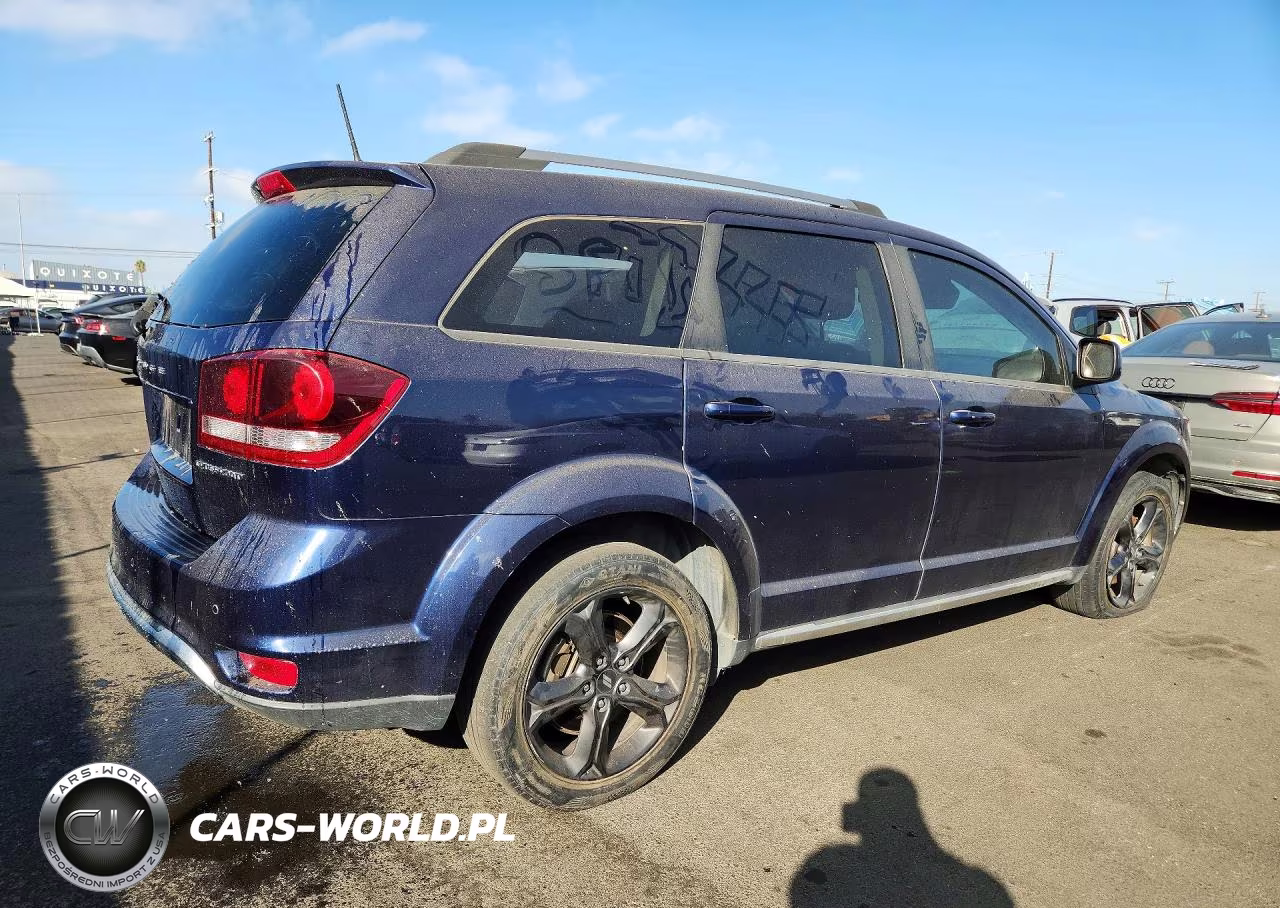 2020 Dodge Journey Crossroad VIN:3C4PDCGB0LT278934 - 3