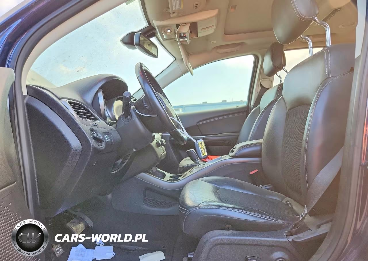 2020 Dodge Journey Crossroad VIN:3C4PDCGB0LT278934 - 7