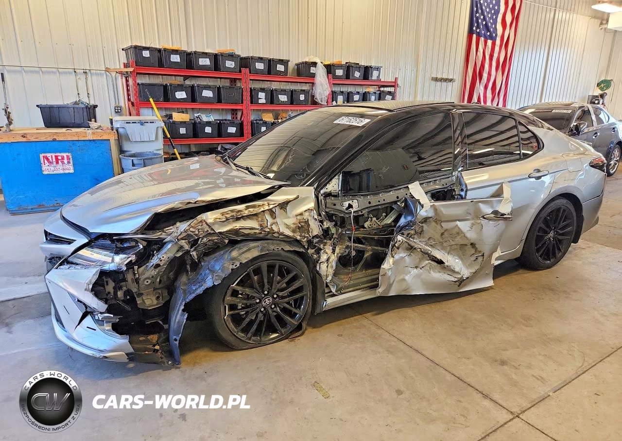 2023 Toyota Camry Xse – zdjęcie 1 z 12
