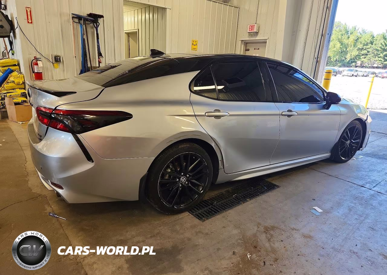 2023 Toyota Camry Xse VIN:4T1K61BK5PU085198 - 3