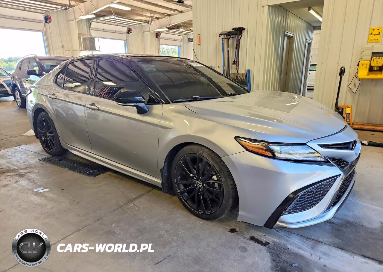 2023 Toyota Camry Xse VIN:4T1K61BK5PU085198 - 4