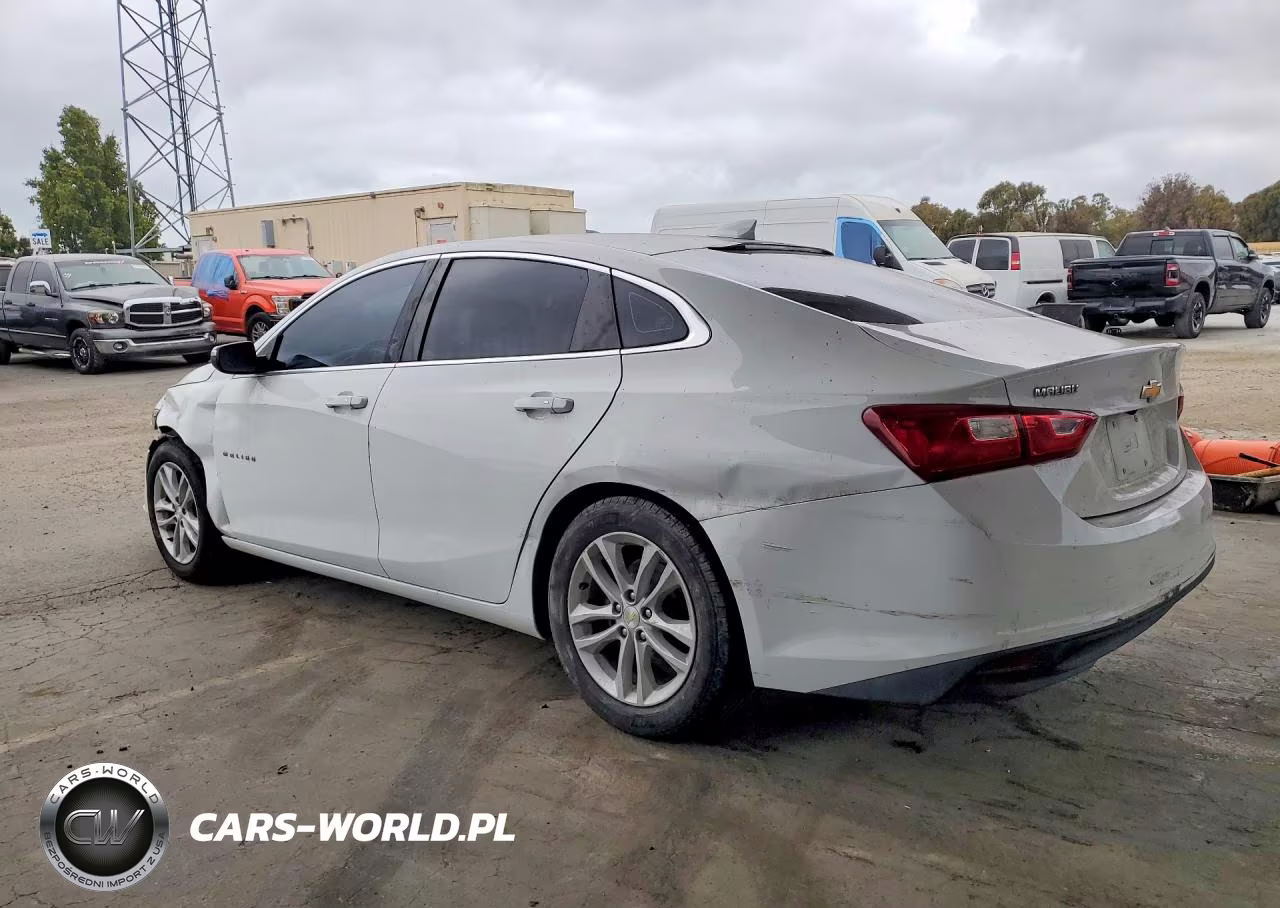 2018 Chevrolet Malibu Lt VIN:1G1ZD5ST9JF129703 - 2