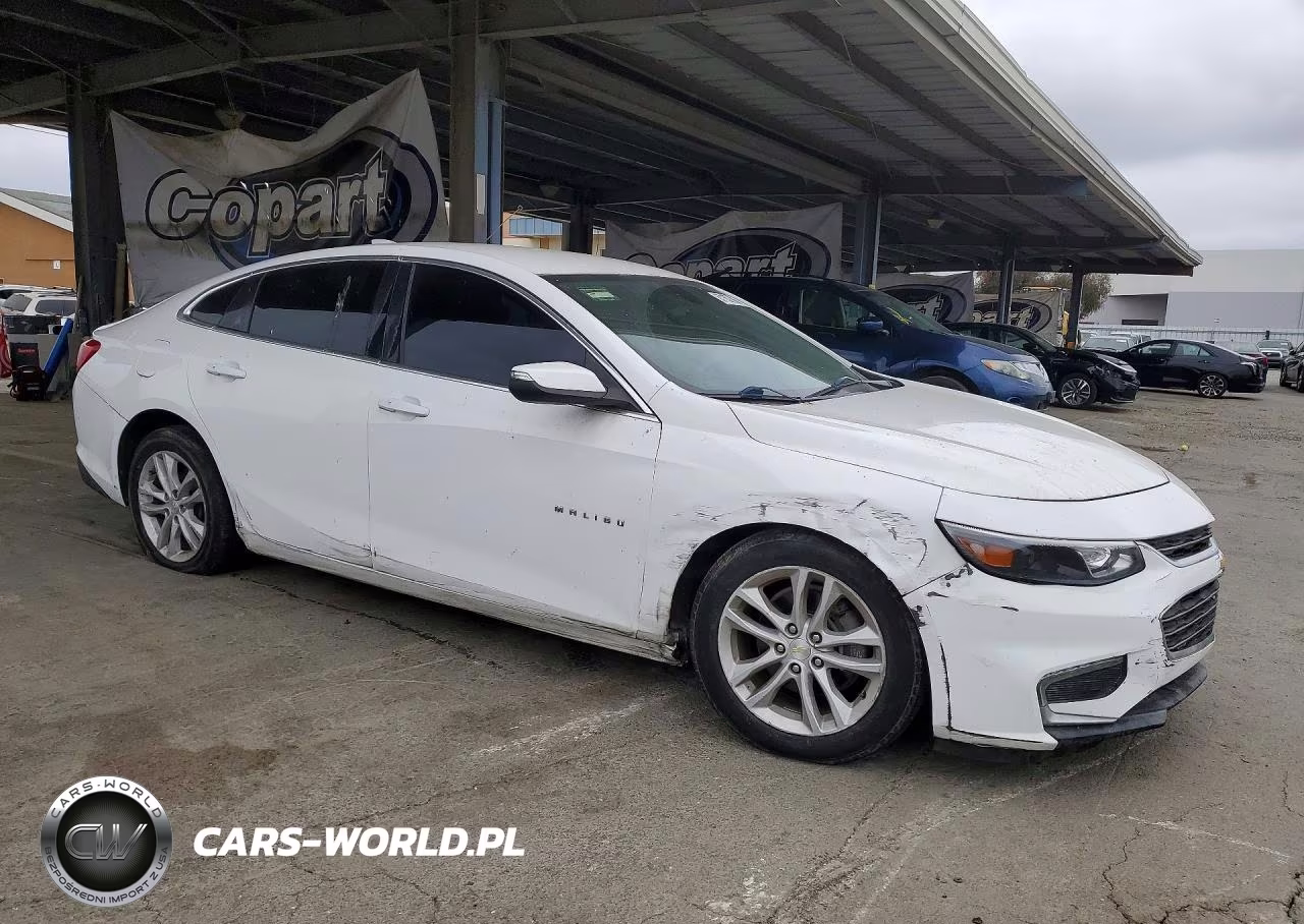 2018 Chevrolet Malibu Lt VIN:1G1ZD5ST9JF129703 - 4
