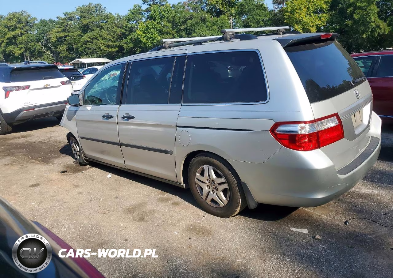 2005 Honda Odyssey Lx VIN:5FNRL38225B043169 - 2