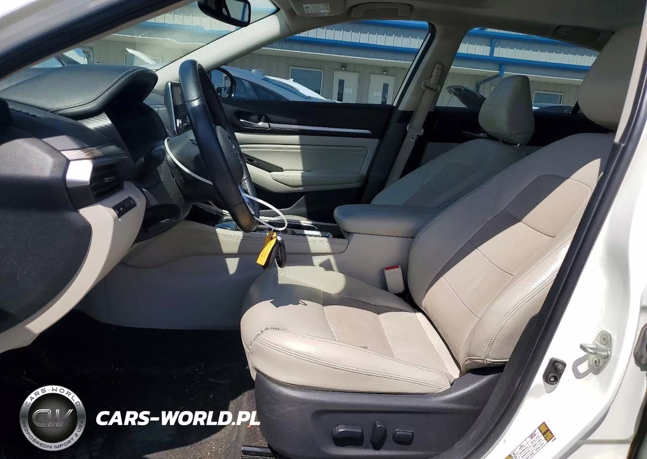 2020 Nissan Altima Platinum VIN:1N4BL4FV1LC116620 - 7