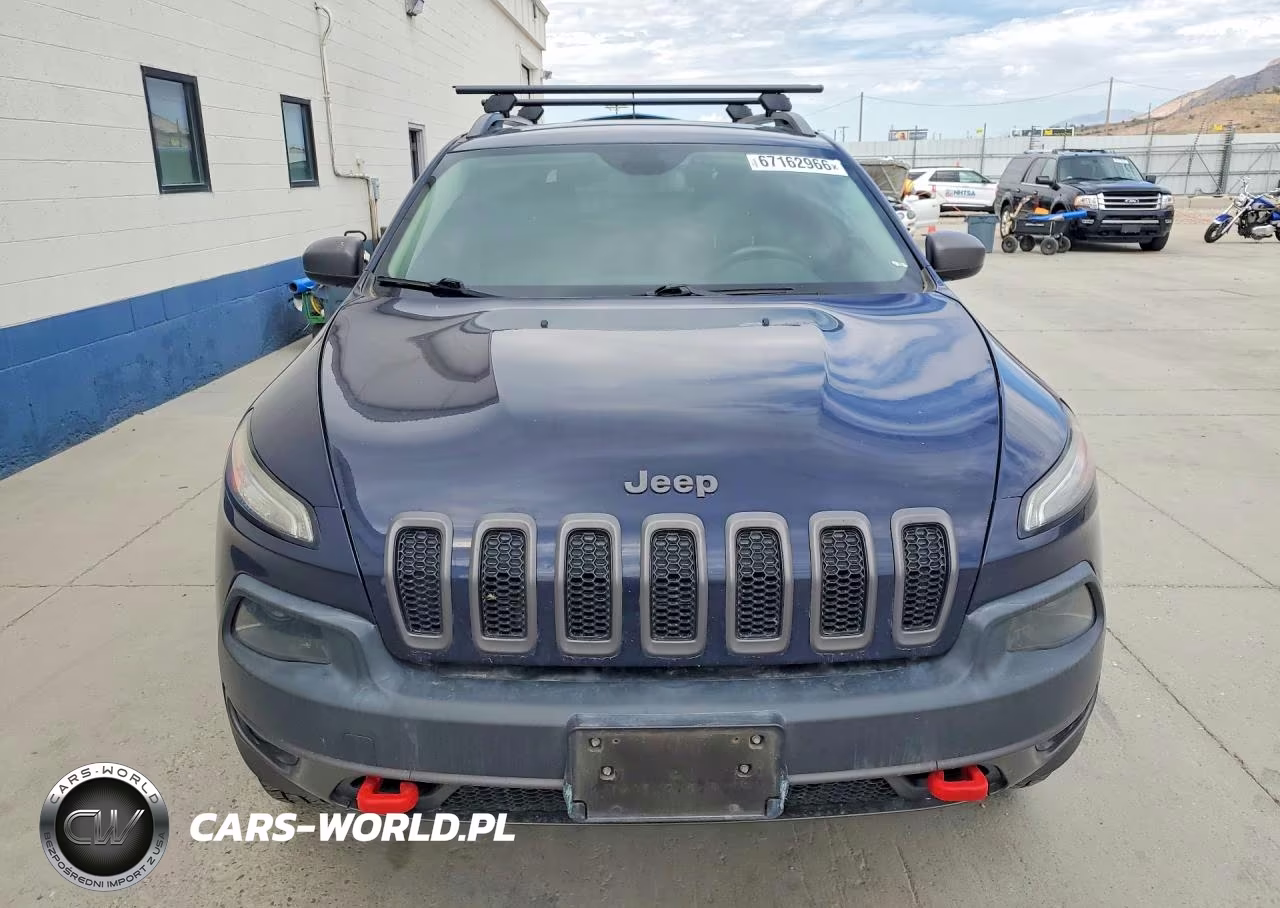 2014 Jeep Cherokee Trailhawk VIN:1C4PJMBS8EW201361 - 5