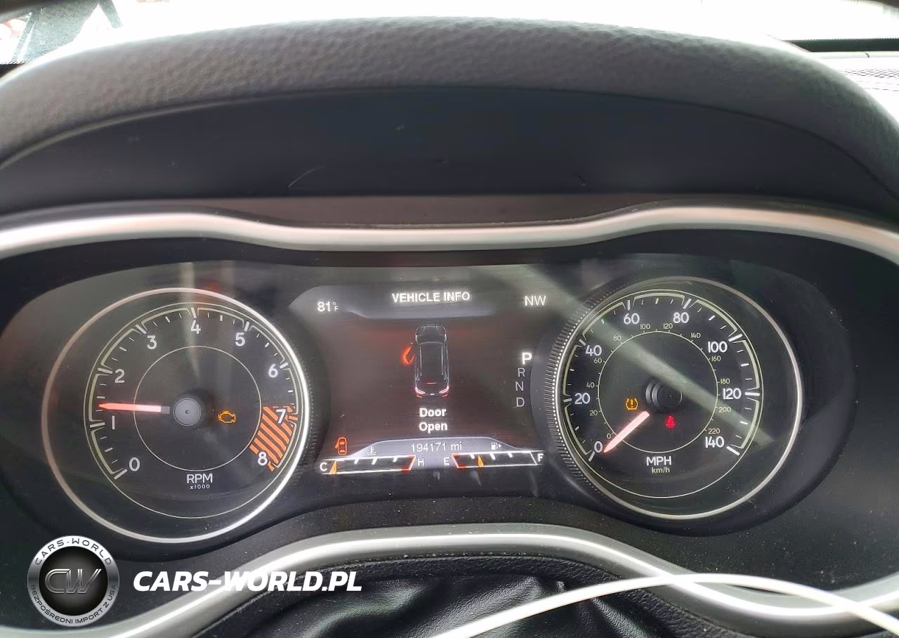 2014 Jeep Cherokee Trailhawk VIN:1C4PJMBS8EW201361 - 9