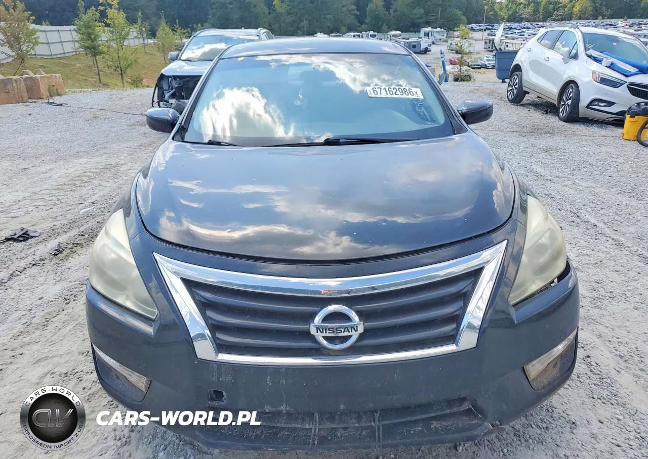 2015 Nissan Altima 2.5 VIN:1N4AL3AP1FN347589 - 5